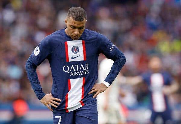Kylian Mbappé fortement influencé par le choix de fin de carrière de Lionel Messi
